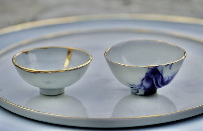 WWW.ESCERAMICS.NL handmade porcelain sushi set with small bowls + 24 crt gold